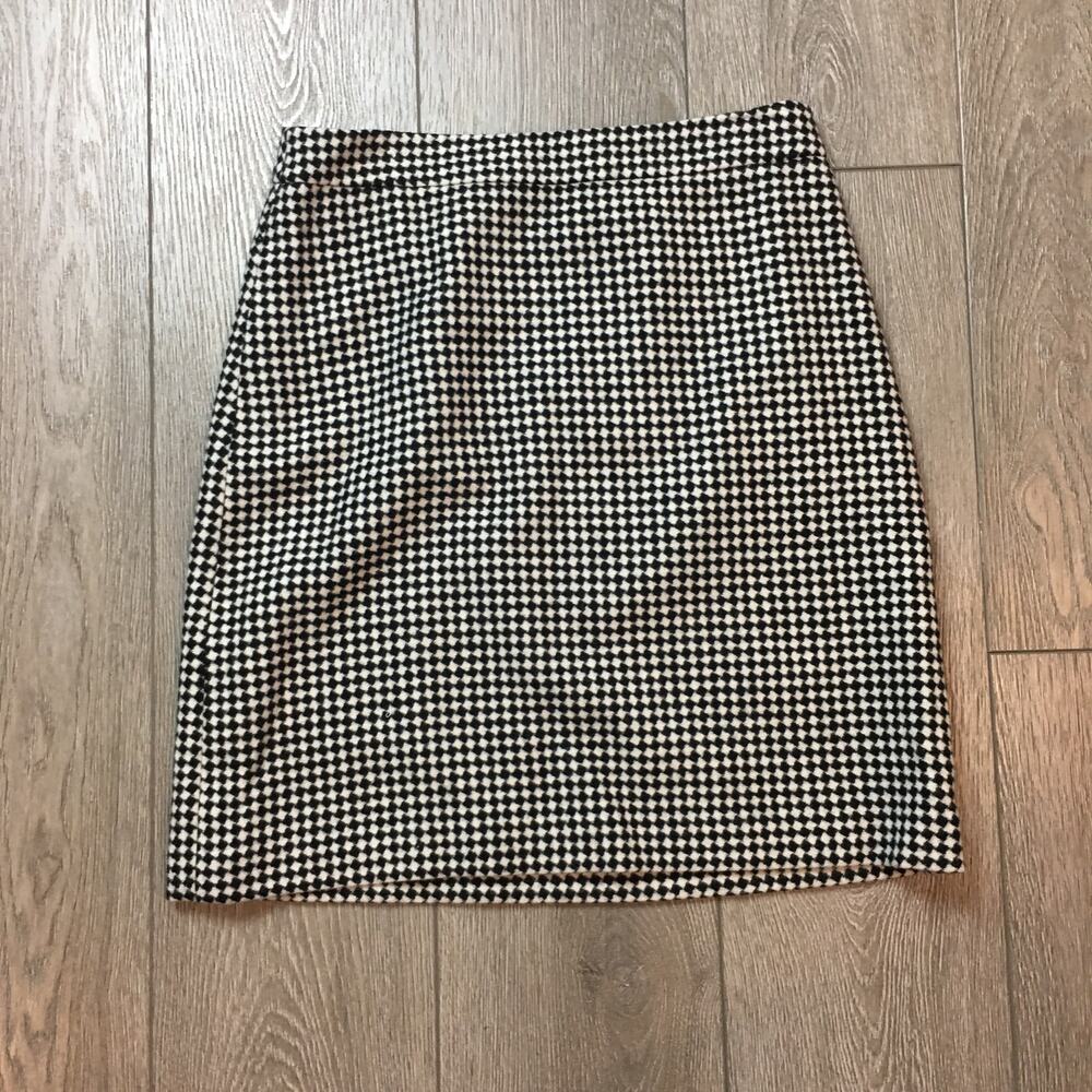 Talbots Wool Blend Black & White Diamond Houndstooth Skirt Size 2P